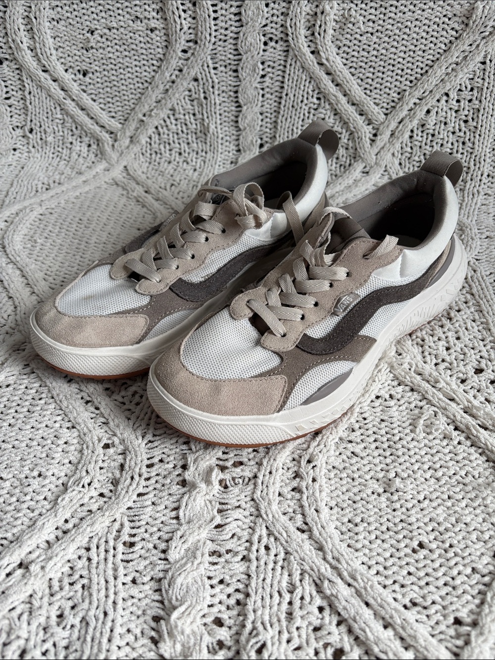 Vans Ultrarange Sneakers (Women’s)